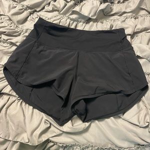 Black Lululemon Speed it Up Short